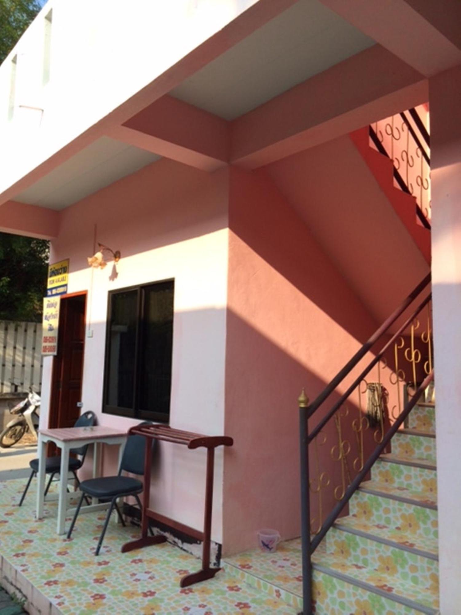 Hotel Miss Tim House Koh Samet Exterior foto